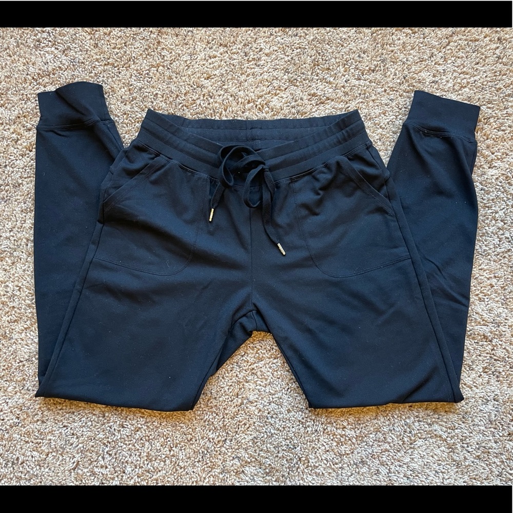 Zyia Unwind Jogger